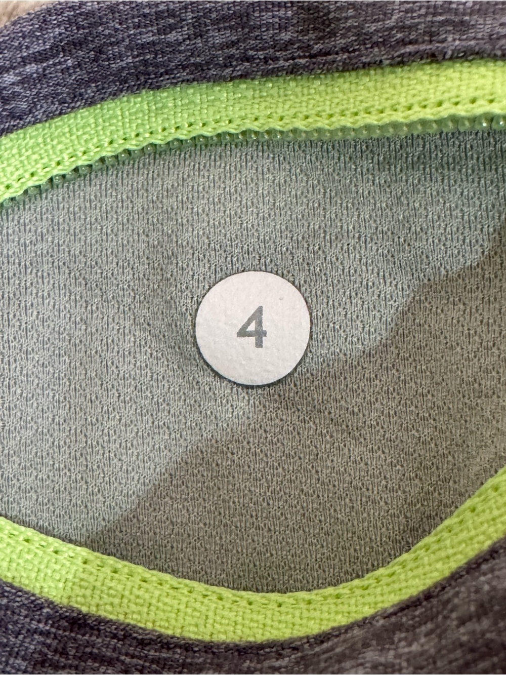 Lululemon Speed Up Shorts 2.5” Clean Mint Heathered Slate Size 4 EUC - Picture 13 of 13
